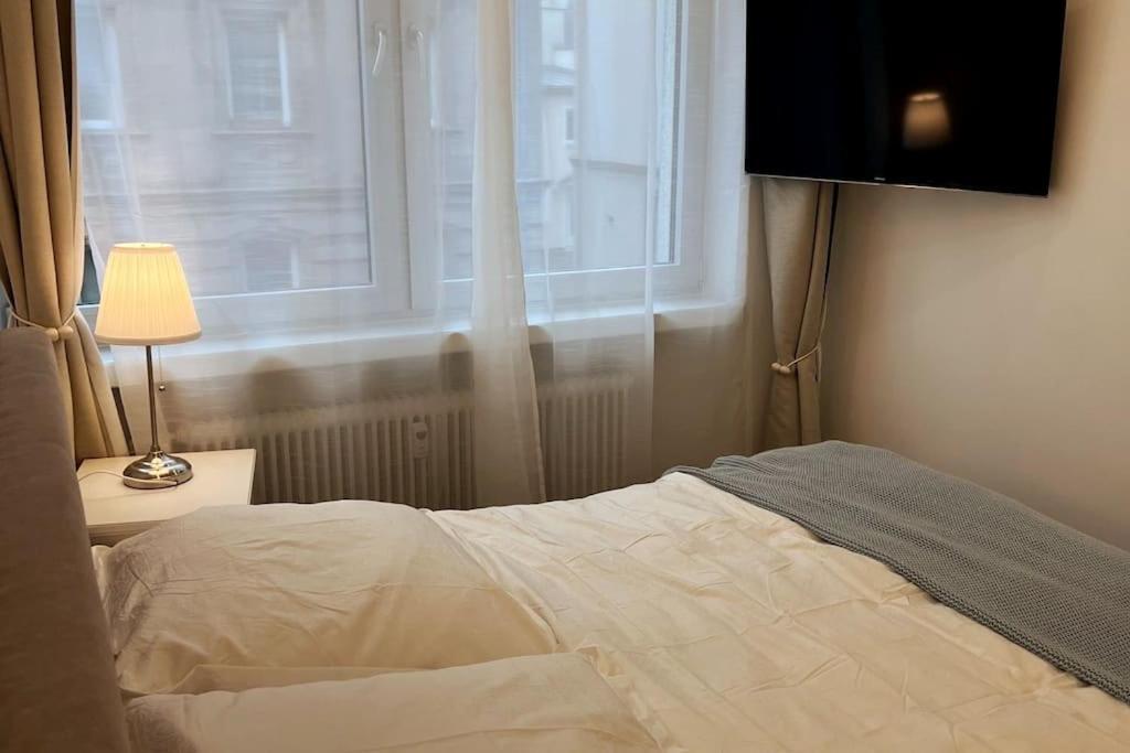 Lovely Flat Relax Near City Center Nürnberg Exteriör bild